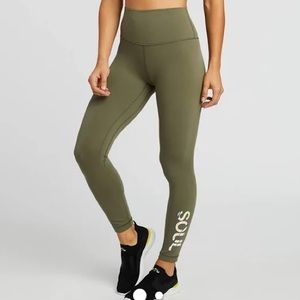 Lululemon SoulCycle Minimalist Crop Fatigue Green Size 6 Like New RARE